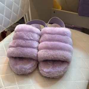 Women’s Ugg slippers size 8